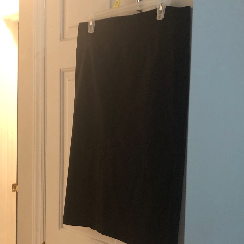 Classic Black Pencil Skirt - Sleek Professional Staple